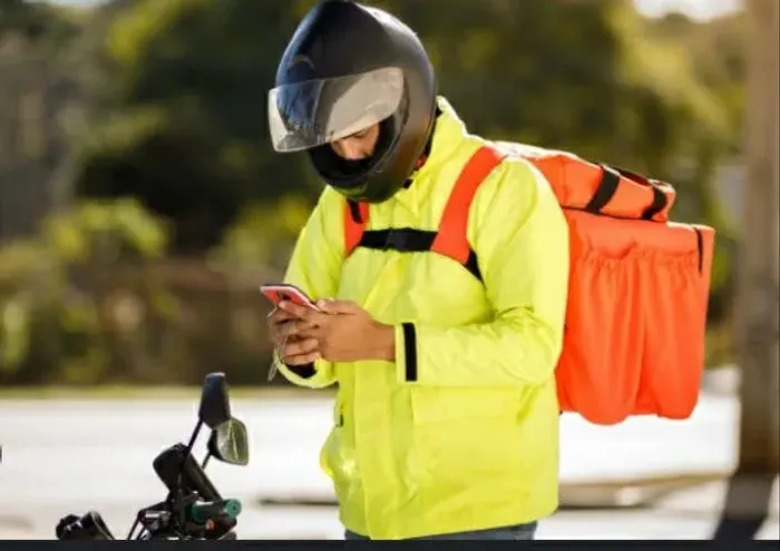 VAGA PARA MOTOBOY - DELIVERY DE BEBIDAS PARQUE ATHENAS 