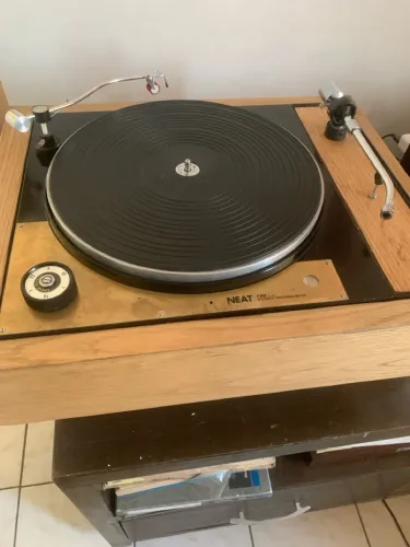 Toca discos ONKIO Neat P88H 