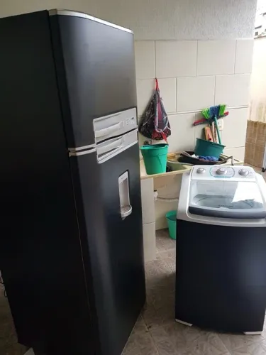 Envelopamento de geladeira