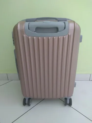 Mala Yiluxi Novinha de Rodinha 12Kg