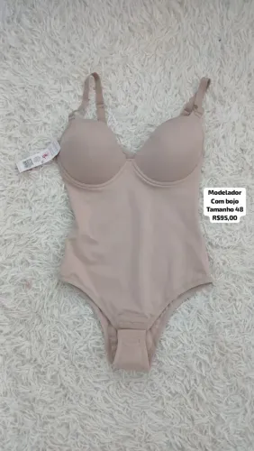 Modelador feminino com bojo 