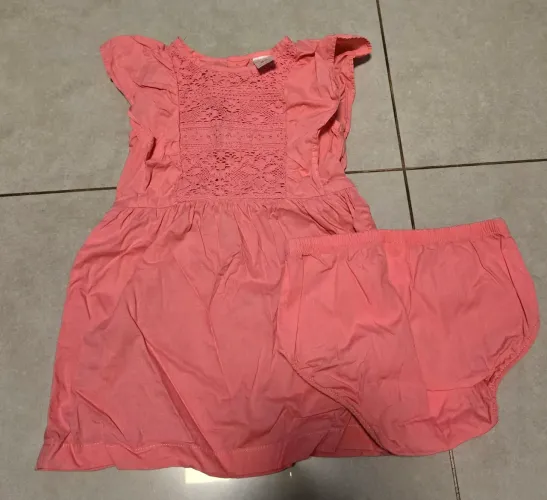 Vestido de renda rosa Carter's - Tamanho 2 anos