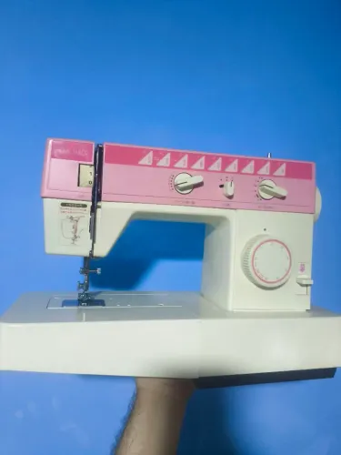 Máquina de Costura Home Tailor - Rosa ( japonesa - Importada)