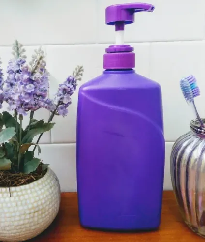 Porta sabonete líquido, creme, shampoo...