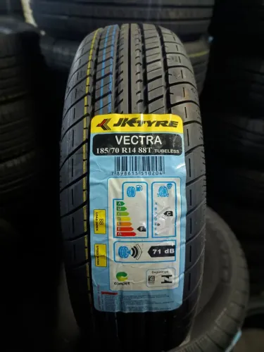 Pneu aro 14 JK Tyre 185/70-14 Vectra 