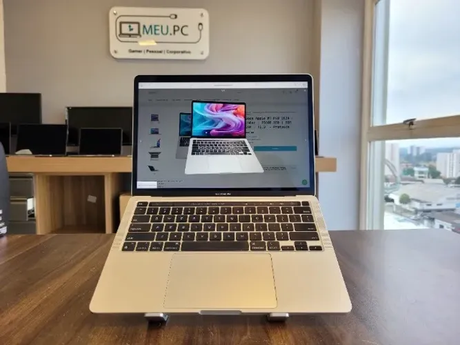 MacBook Apple M1 PRO 2020 | TouchBar | 256GB SSD | 8GB LPDDR4 | 13.3" - Prateado