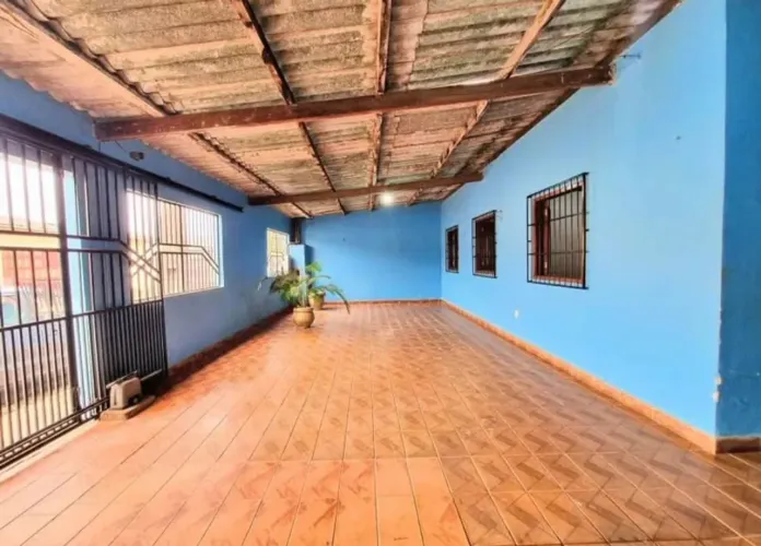 CASA A VENDA NO NOVA CIDADE