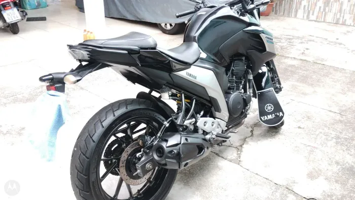 Excelente moto. Estou vendendo pq tenho outra, e ela fk parada.