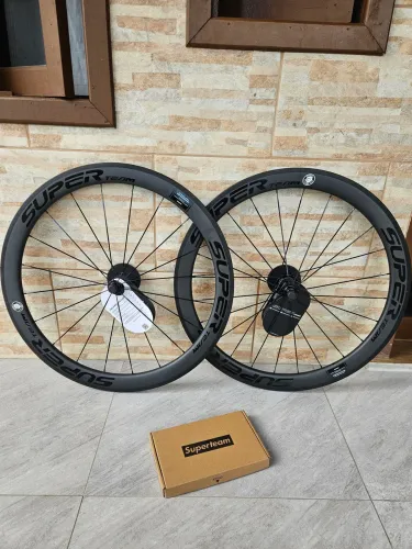 Rodas Carbono Speed 50mm SuperTeam - Freio no aro 