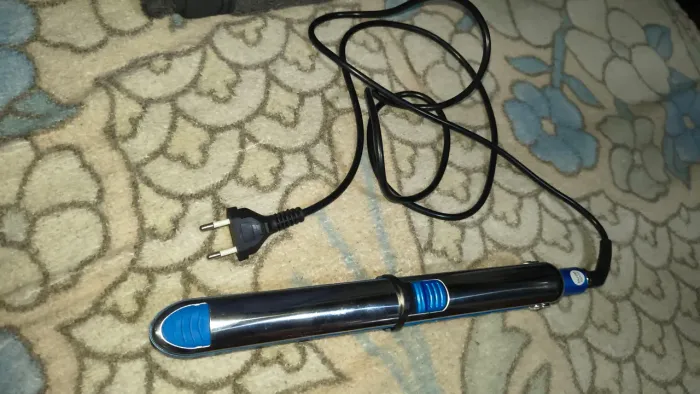 Prancha de cabelo - Nano Titanium 110/220v azul