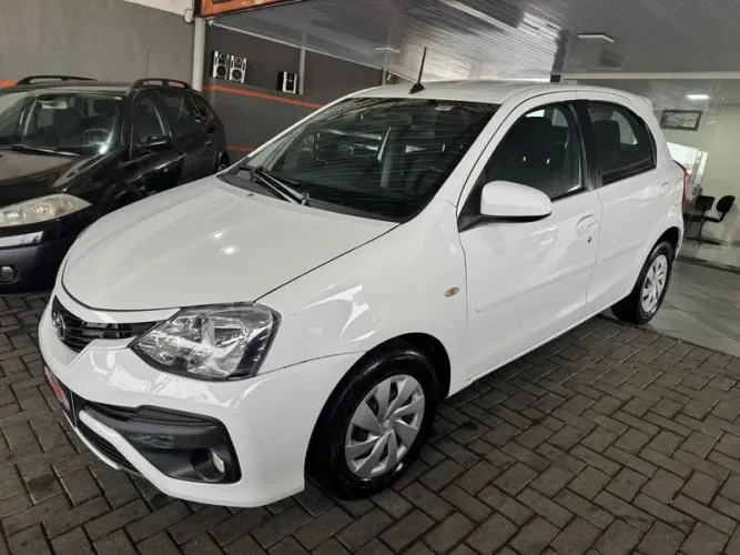 Toyota Etios XS 1.5 Flex 16V 5P Mec. 2018