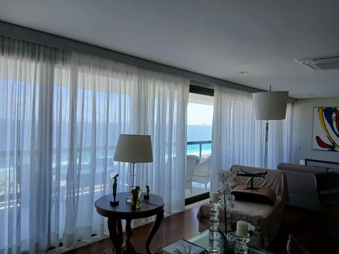 CORTINAS, RESIDENCIAIS E HOSPITALARES E SOB MEDIDAS.