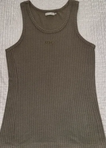 Camiseta masculina para o verão 