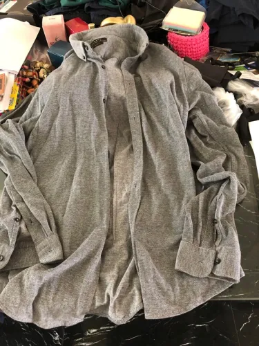 Camisa de manga longa cinza Zara