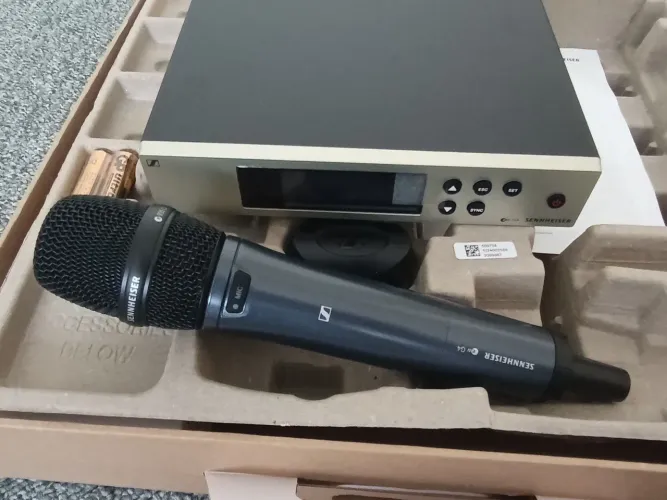 Microfone Sem Fio Sennheiser EW100 G4