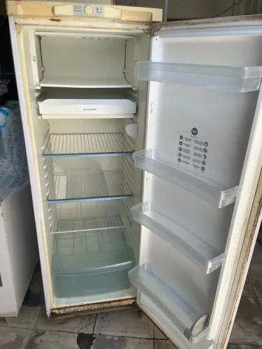 Geladeira continental (FRETE GRÁTIS)