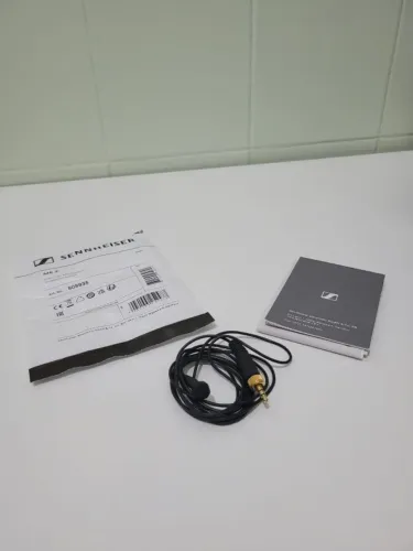 Microfone Sennheiser ME 2-II Condensador Omnidirecional cor preto
