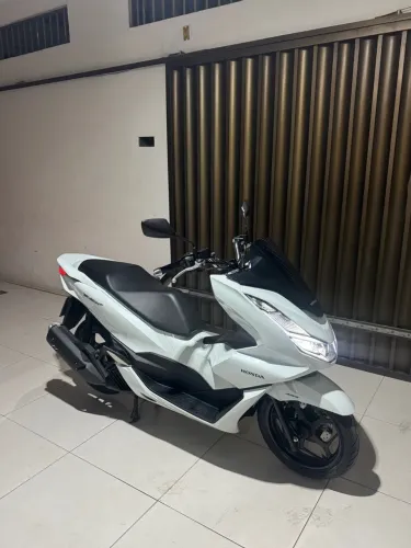 Pcx ABS 2023 novíssima vendo/troco