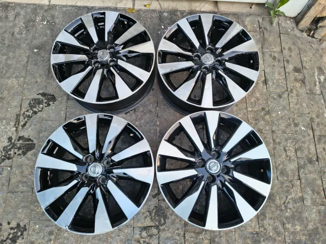 Jogo de rodas aro 17 4x100 Nissan Kicks Originais