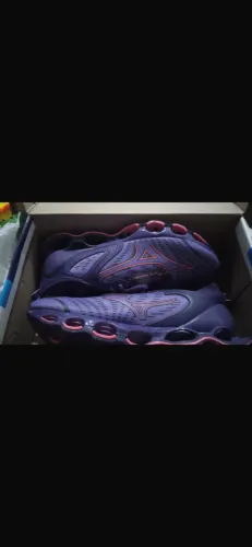 tênis mizuno