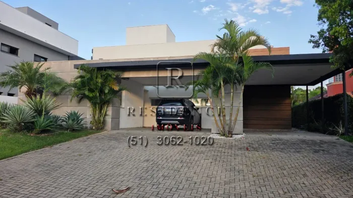 Casa de Luxo em Condomínio na Chapéu do Sol - 4 quartos, 2 suítes, 500m² - Porto Alegre-RS