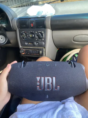JBL disponível