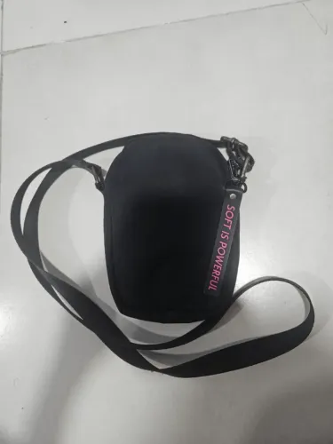 shoulder bag transversal preta riachuelo - impecável