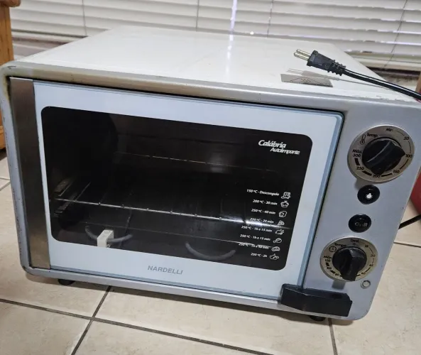 Forno elétrico Nardeli