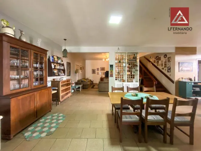 Casa com 6 dormitórios à venda, 332 m² por R$ 1.170.000,00 - Itoupava Seca - Blumenau/SC