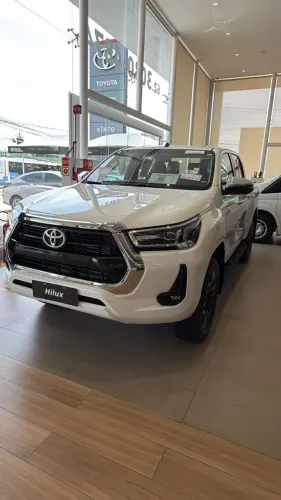 Toyota Hilux CD SRV 4X4 2.8 TDI Diesel Aut. 2026
