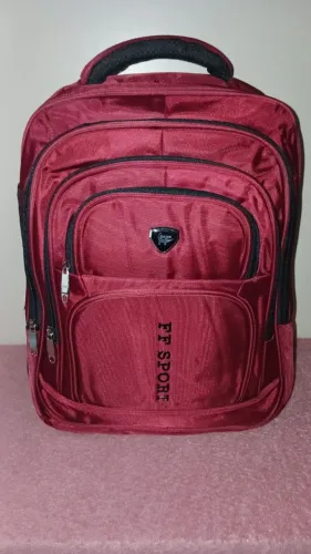 MOCHILA VERMELHA - NOVA E PRONTA ENTREGA