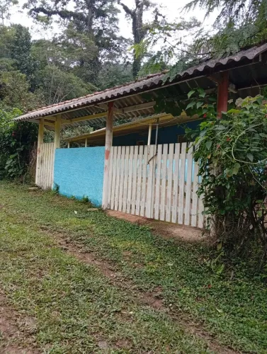 Vendo ou troco ou entrada parcelas Sítio tem 2 casa com 5 lagos todos cheio de tilápias