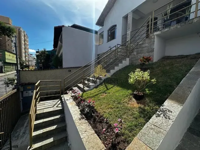 Casa à venda, 5 quartos, 1 suíte, 6 vagas, Nova Granada - Belo Horizonte/MG