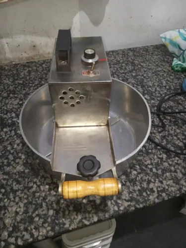 Panela mexedora