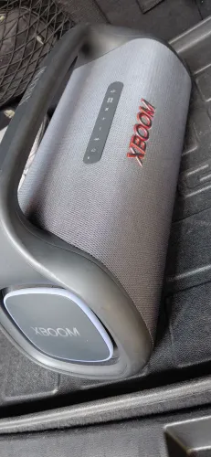 LG XBOOM XG9s