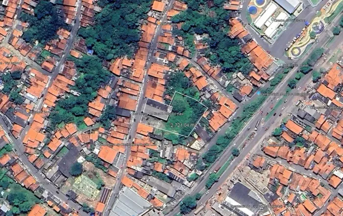 terreno na av dos portugueses