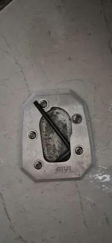 Base ampliadora givi