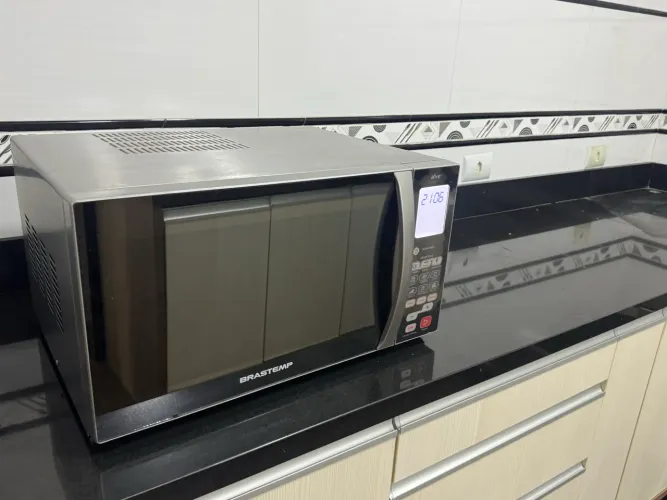 Microondas brastemp 38L
