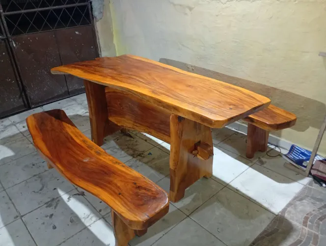 Mesa rústica
