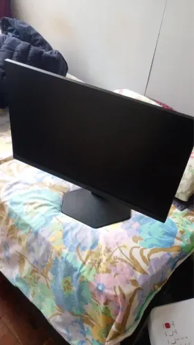 Monitor Gamer AOC 24G4/P 24? IPS 180Hz 0,5ms - Impecável