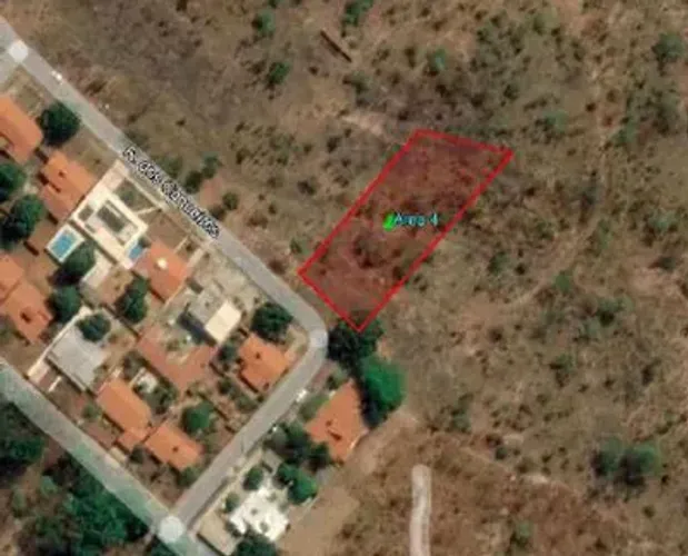 Terreno 2.232m² DESOCUPADO | Três Marias/MG | Bairro CEMIG: Oportunidade Única p/ Comprar