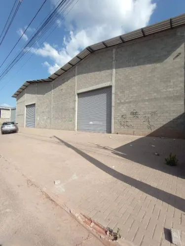 GALPÃO PARA ALUGAR NO BAIRRO MORROS