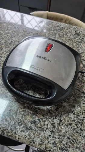 Grill/sanduicheira e espremedor de suco 220 v.