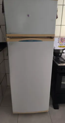Vendo geladeira