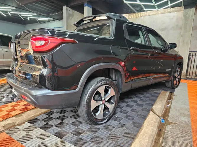 Fiat Toro Freedom 1.8 16V Flex Aut. 2017