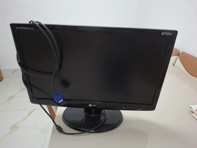 Monitor LG 24 polegadas