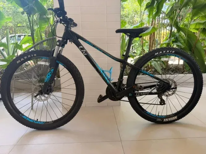 Bicicleta LIV (GIANT) Aro 29 - Quadro 15 - Freio Hidráulico Shimano