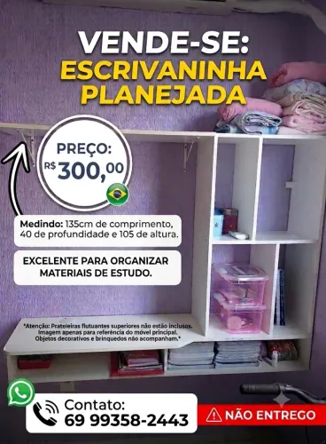 Escrivaninha planejada de parede