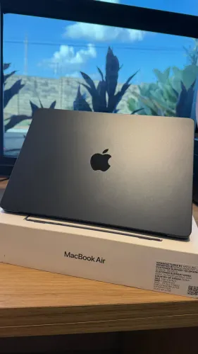 MacBook Air M4 256/16GB Midnight - Seminovo
