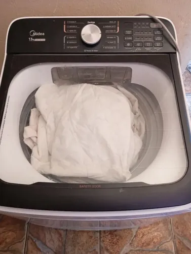 Máquina de lavar faz tudo e uma tv 32 polegadas! 3 meses de uso